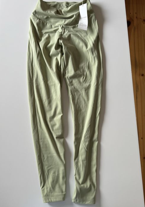 Нові лосини оливкового кольору, бренд Oysho