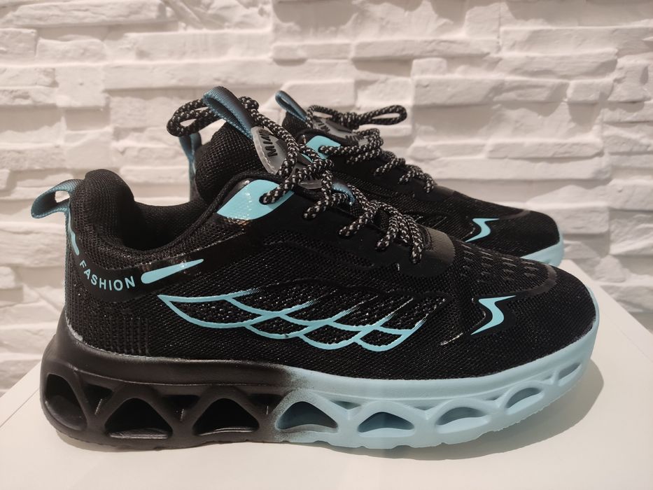 Buty sportowe damskie 36 (22,8 cm)