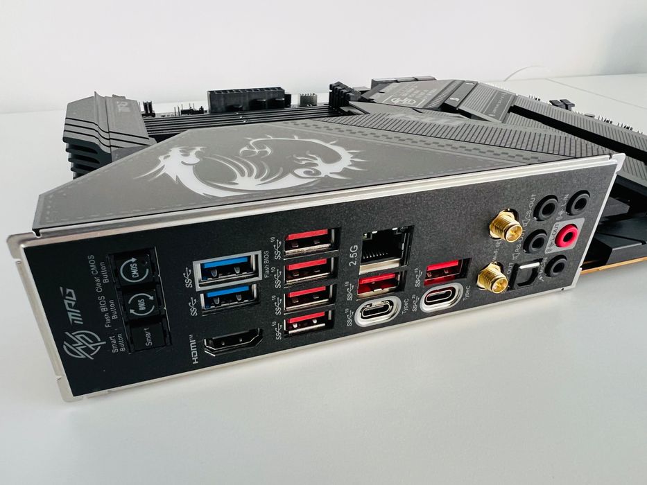 Bundle Intel Core i7-14700KF + MSI MPG Z790 Carbon Wi-Fi