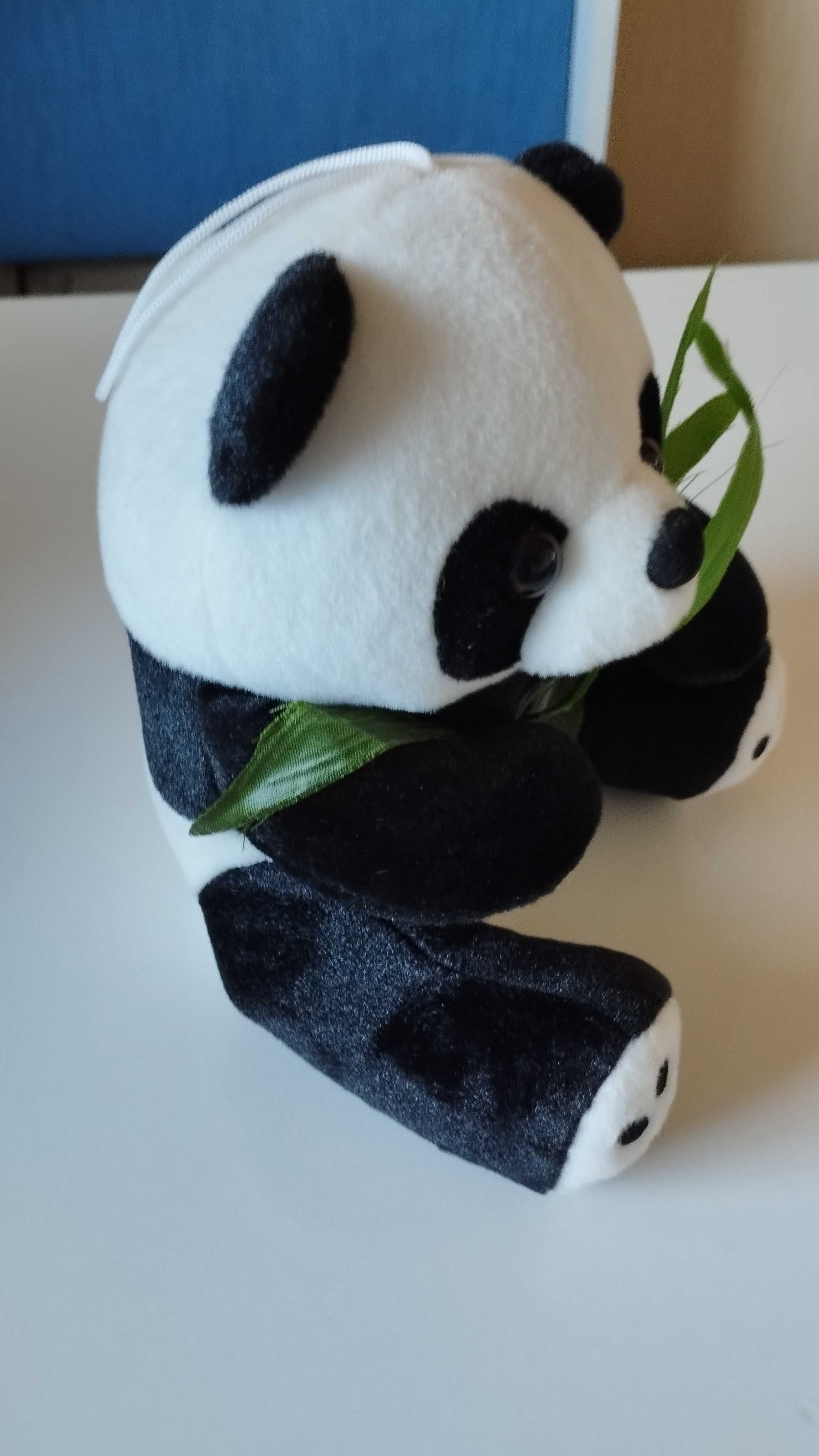 maskotka miś panda