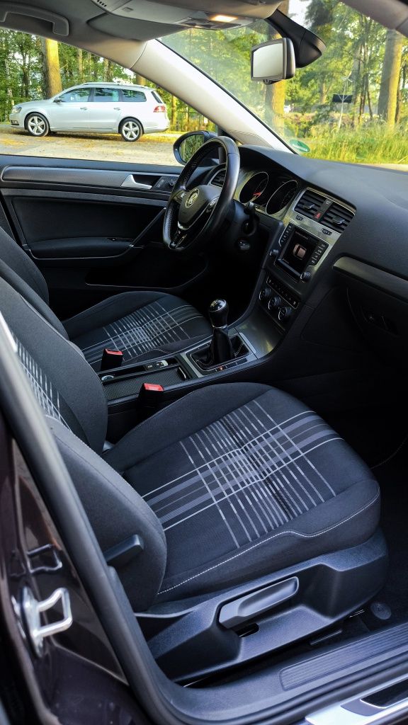 Volkswagen Golf VII Lounge Bogata wersja