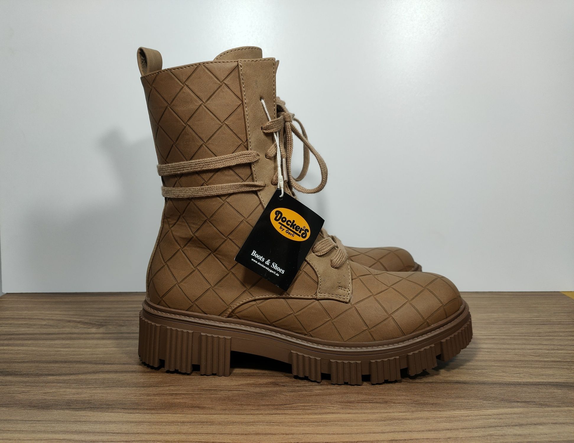 Buty Dockers by Gerli wysokie na suwaki damskie r. 38 24,5cm