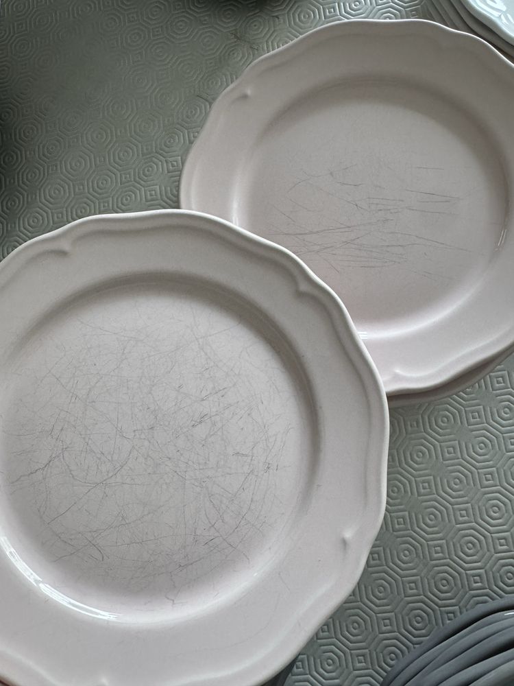 Conjunto Pratos Ikea 49 peças