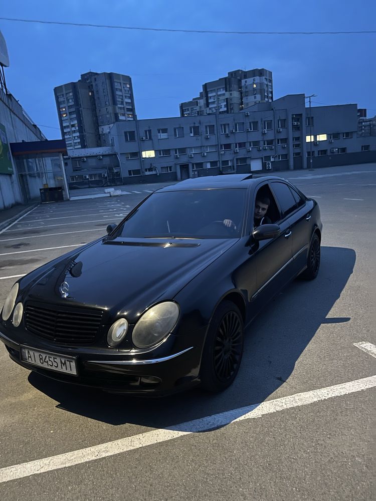 Продам Mercedes benz w211