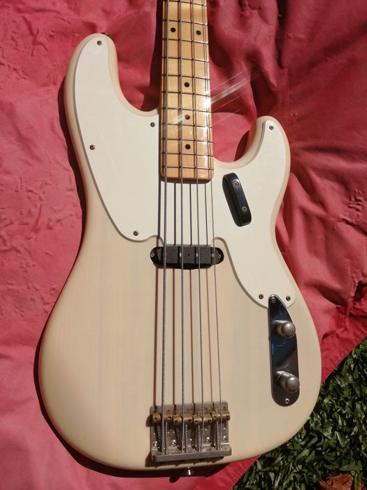 Baixo Squier Precision Classic Vibe 50's 2014 p