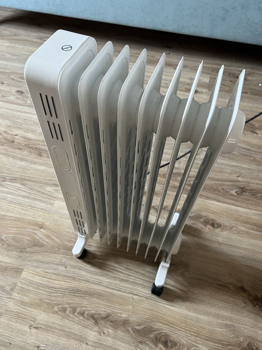 Масляний обігрівач Kumtel KUM-1225S