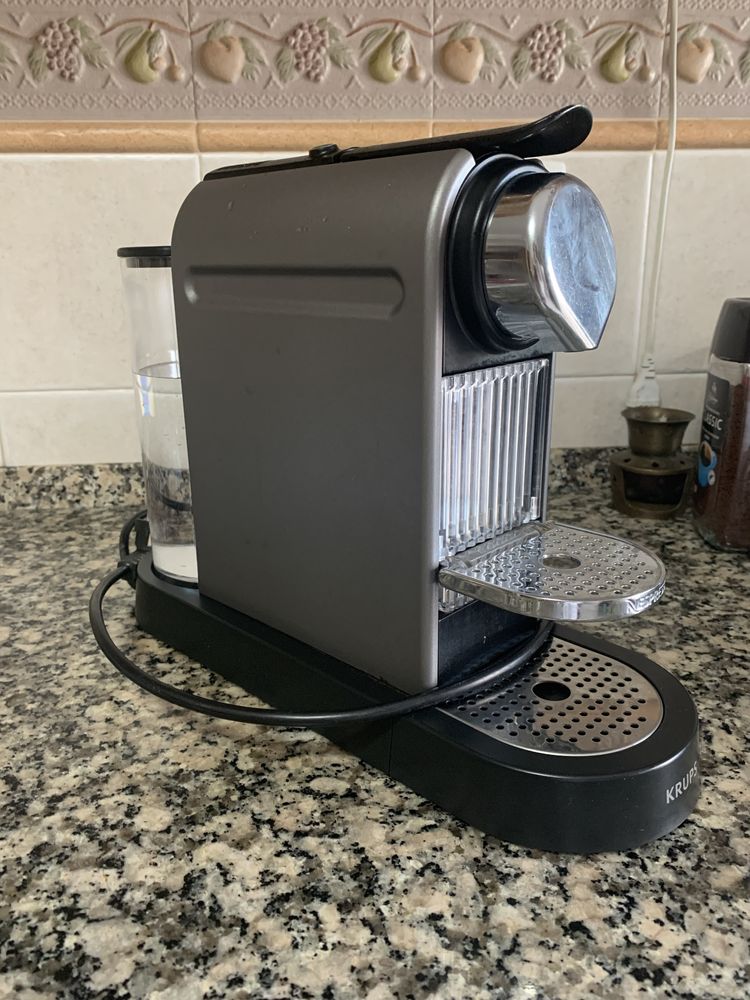 Maquina de café nespresso