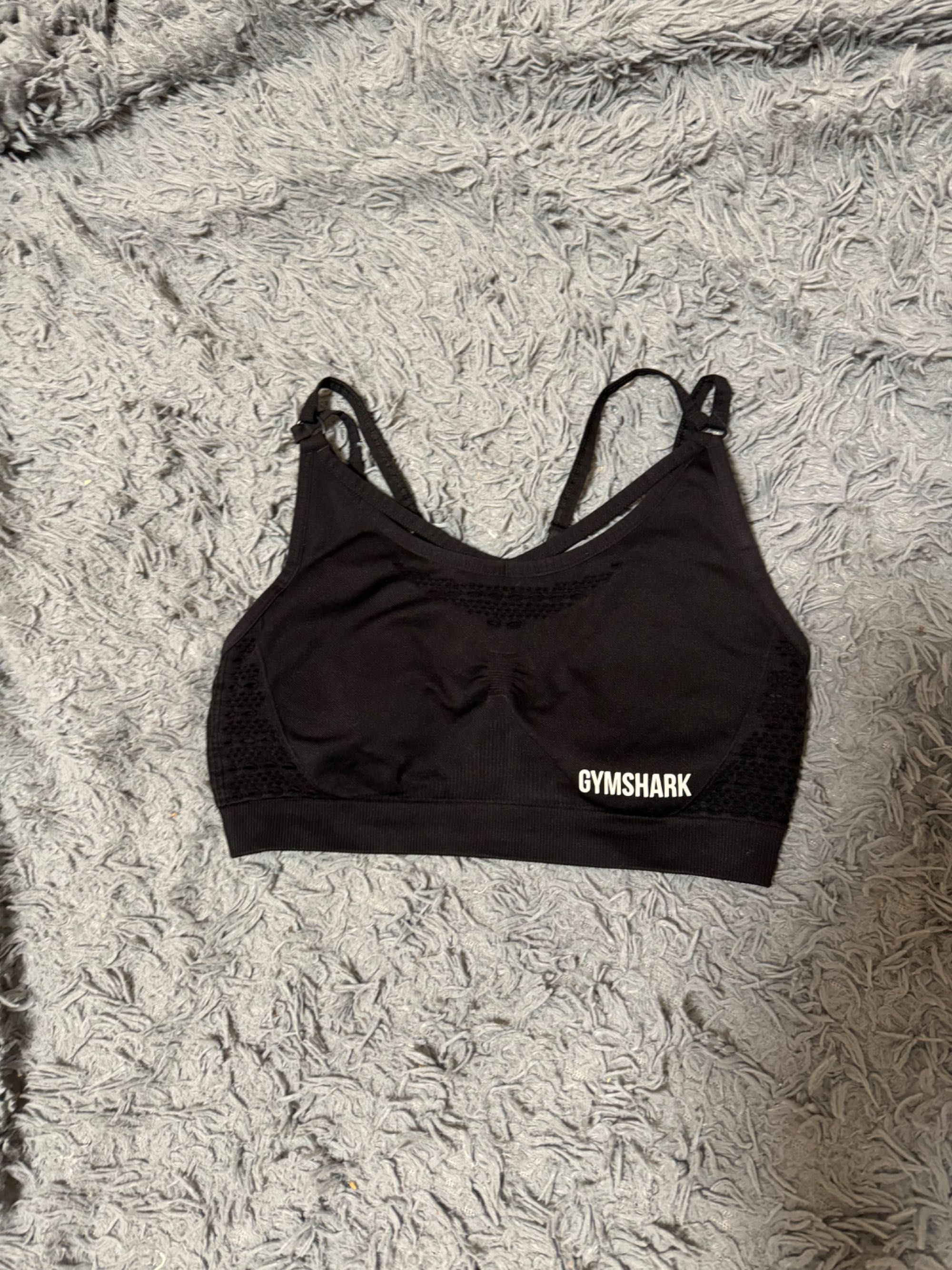 Спортивний топ gymshark