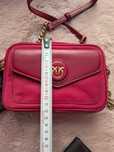 Pinko torebka z NFC Gate Camera Case czerwona listonoszka złoty łańcus