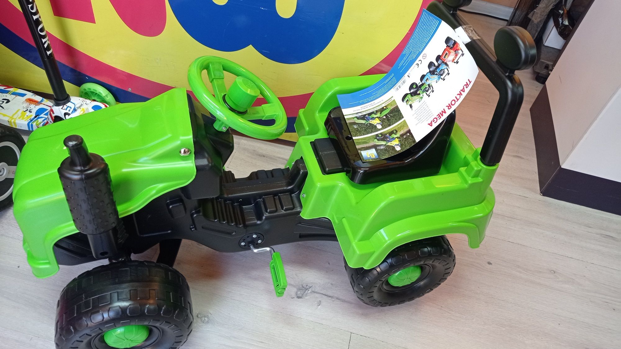 Mega traktor duży na pedały solidna konstrukcja