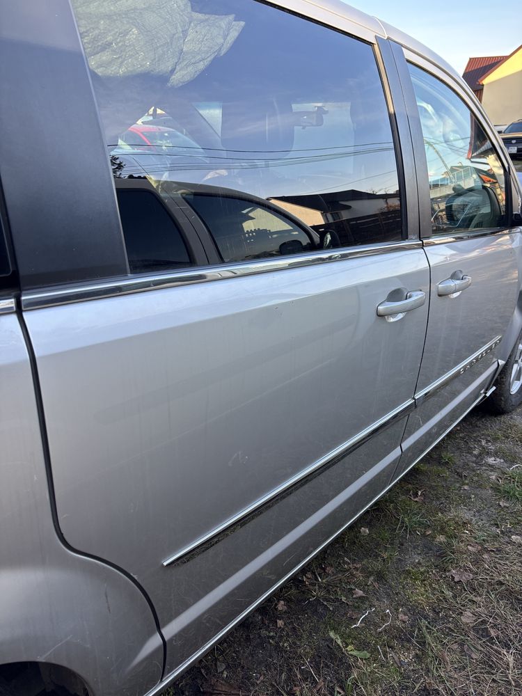 dodge chrysler grand voyager 2015 lusterko drzwi silnik skrzynia felgi