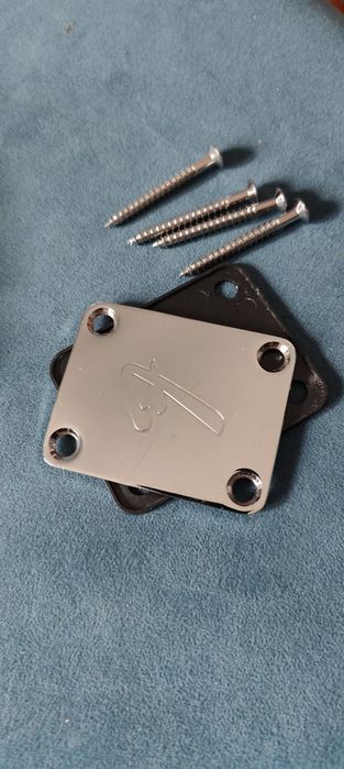 Chapa Fender braço Strat/Telecaster