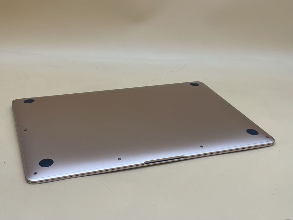 Macbook air 2020 m1 512 ssd стан на фото