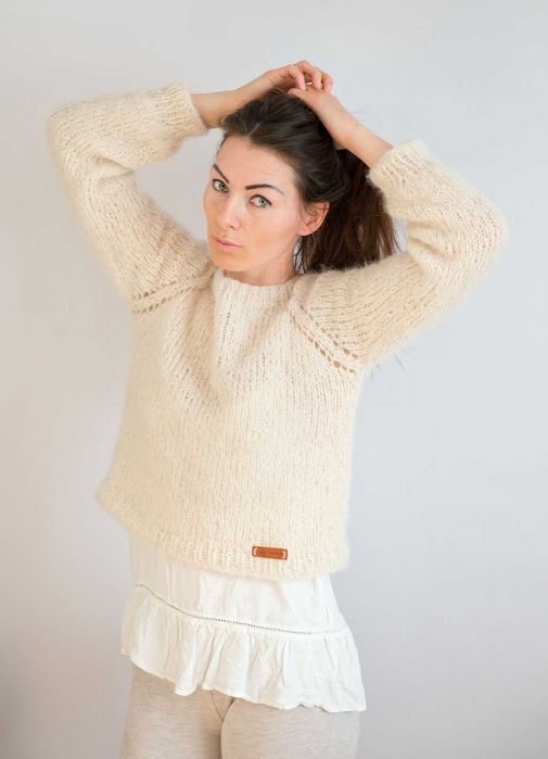 sweterek krótki z alpaki handmade