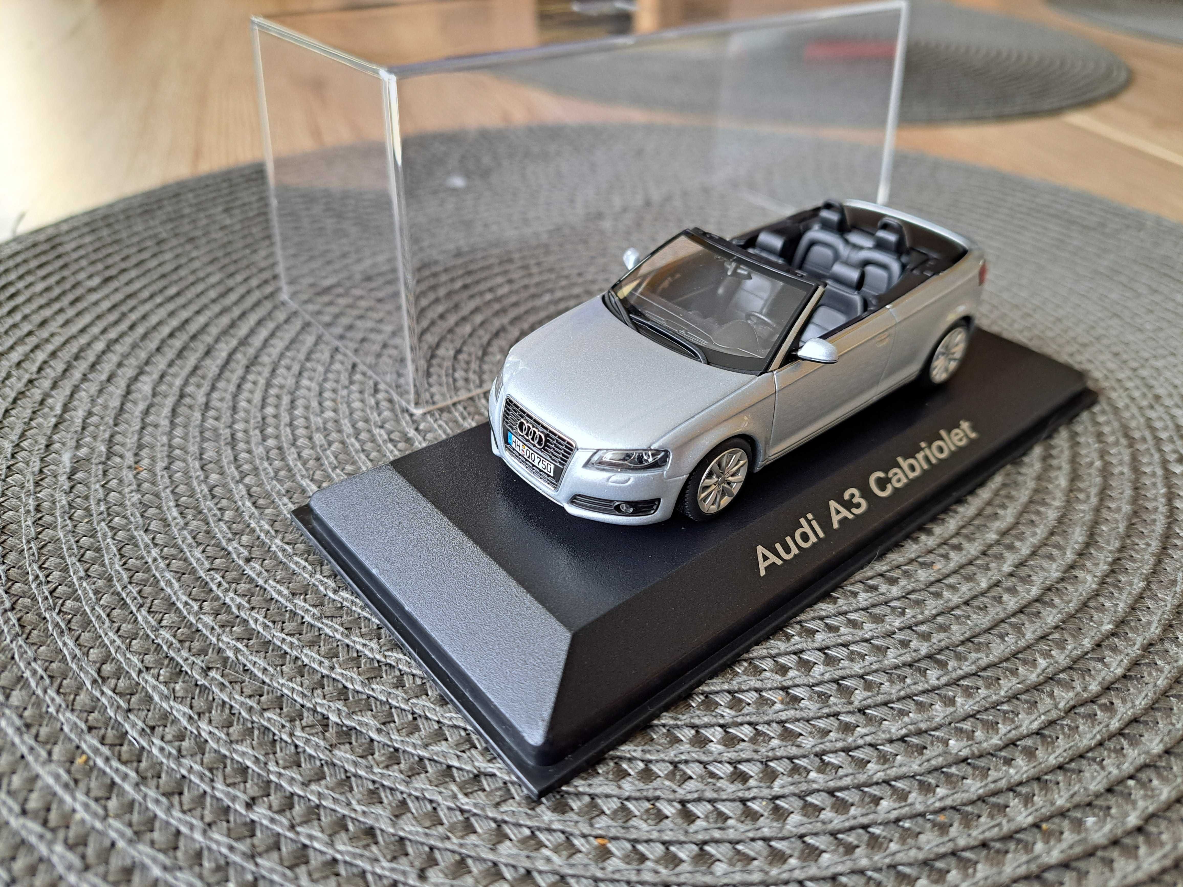 Audi A3 II 8P7 cabrio srebrny Minichamps 1:43