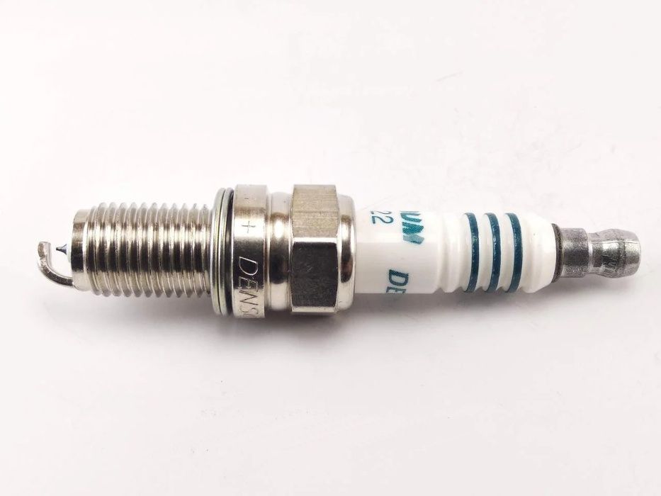 Свеча зажигания DENSO IXU22
