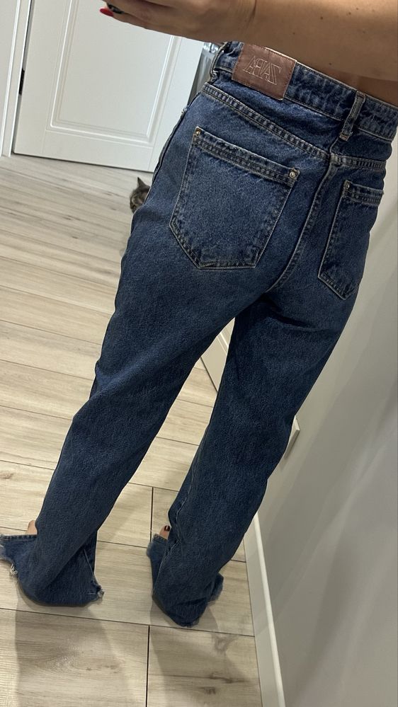 Джинсы Zara, 32 розмір