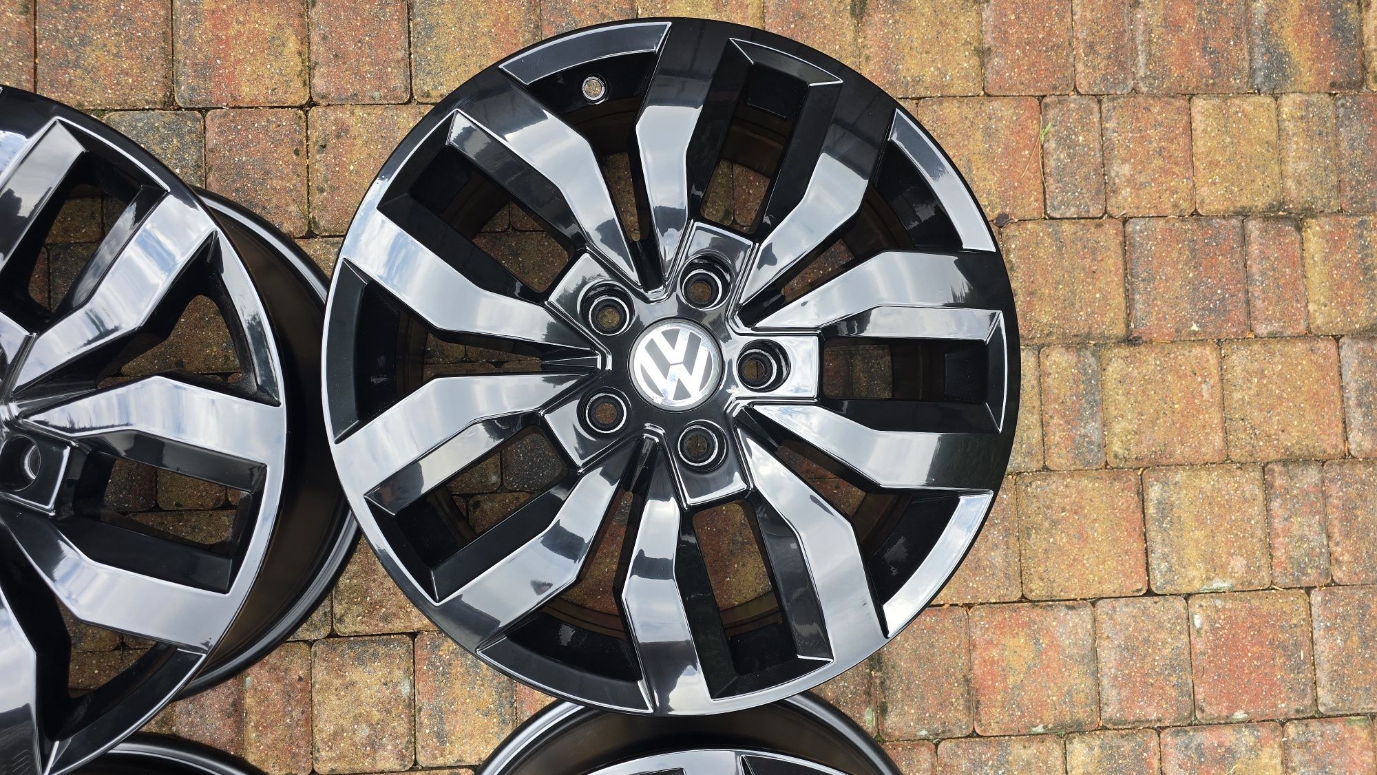Komplet felg felgi 17"Vw Multivan Transporter T5 T6 amarok