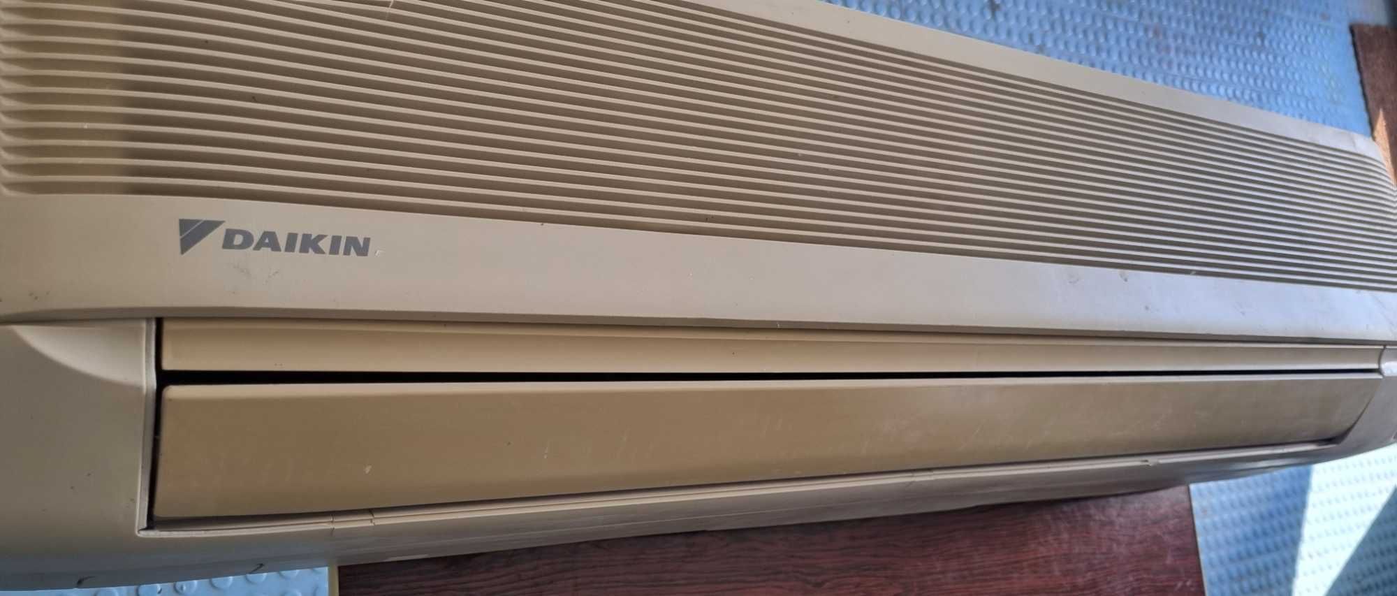 Vende-se urgente AC Daikin