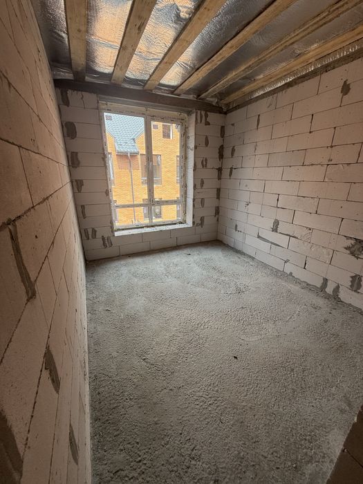 Таунхаус в центрі Ірпеня! Окремий двір!