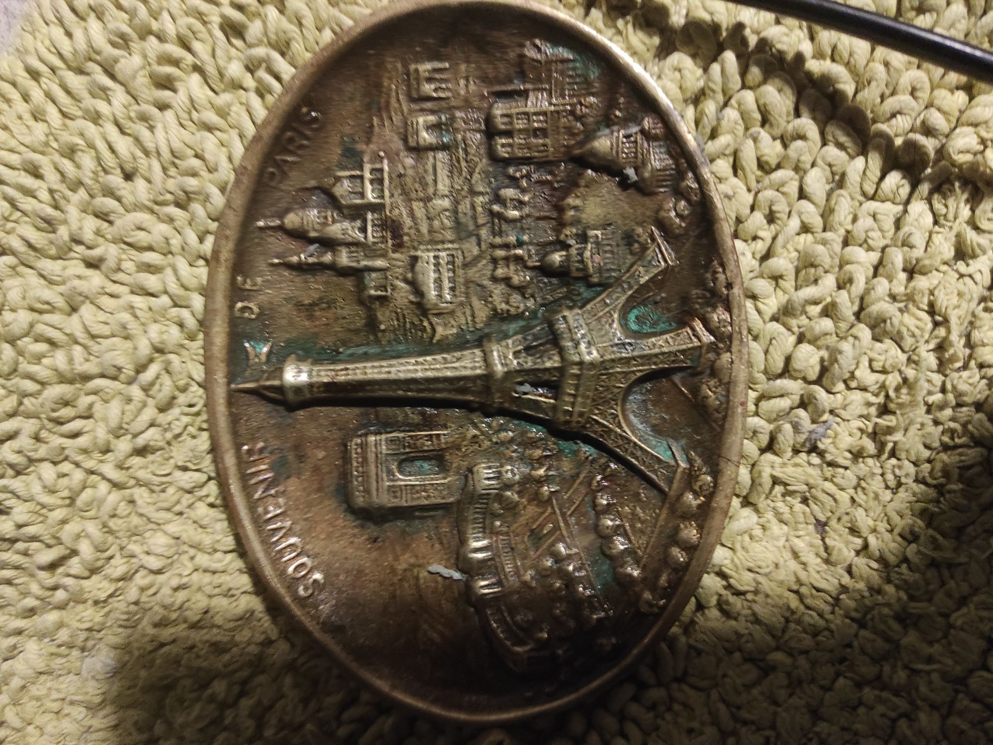 Cinzeiros de bronze