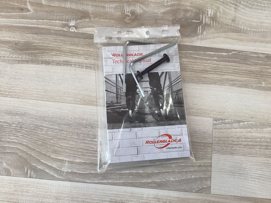 Дитячі роликові ковзани. Розмір регулюється (21-23 см/33-36.5 розмір)