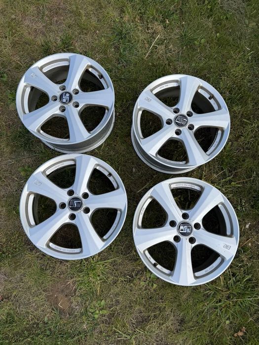 Felgi aluminiowe MSW FULL SILVER 17"x7" 5X114.3 ET45 CB73.1