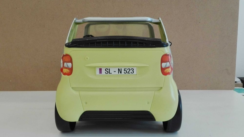 Smart Fortwo Cabrio da BARBIE