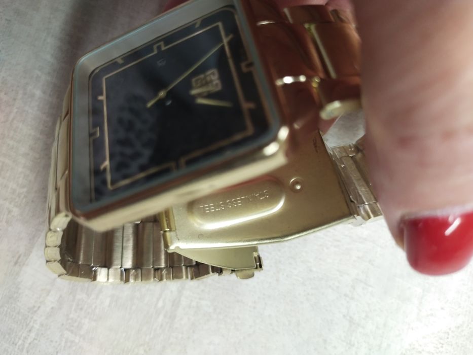 Часы мужские Givanchy