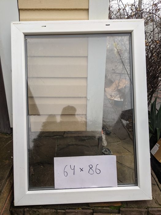 Вікно трьохкамерне  глухе 64х86