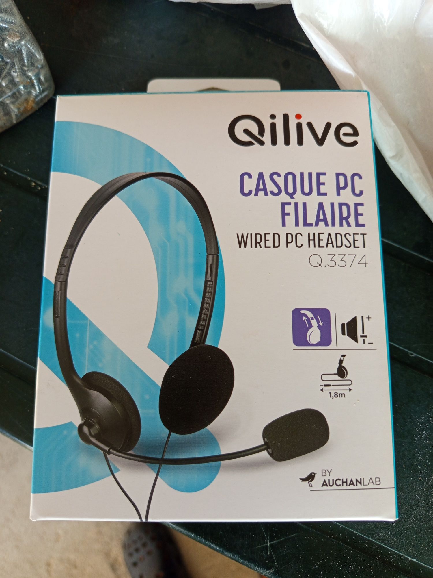 Fones com microfone novo