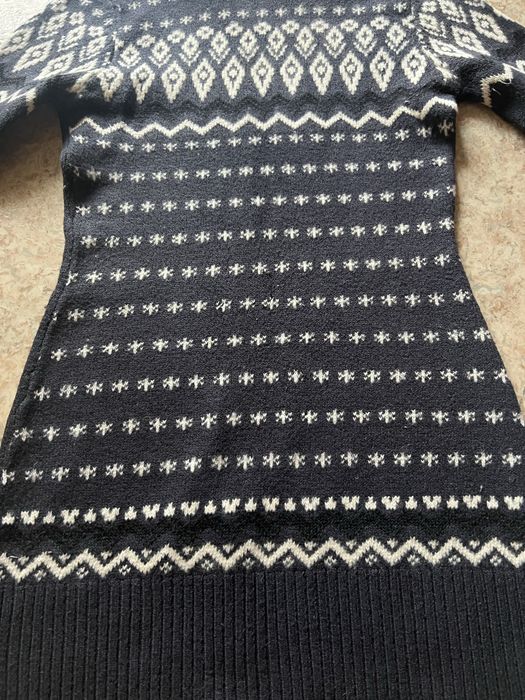 Теплий подовжений светр жіночий XS-S