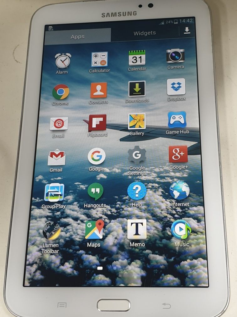 Планшет Samsung Galaxy Tab 3 "8Gb"(SM-T217S))
