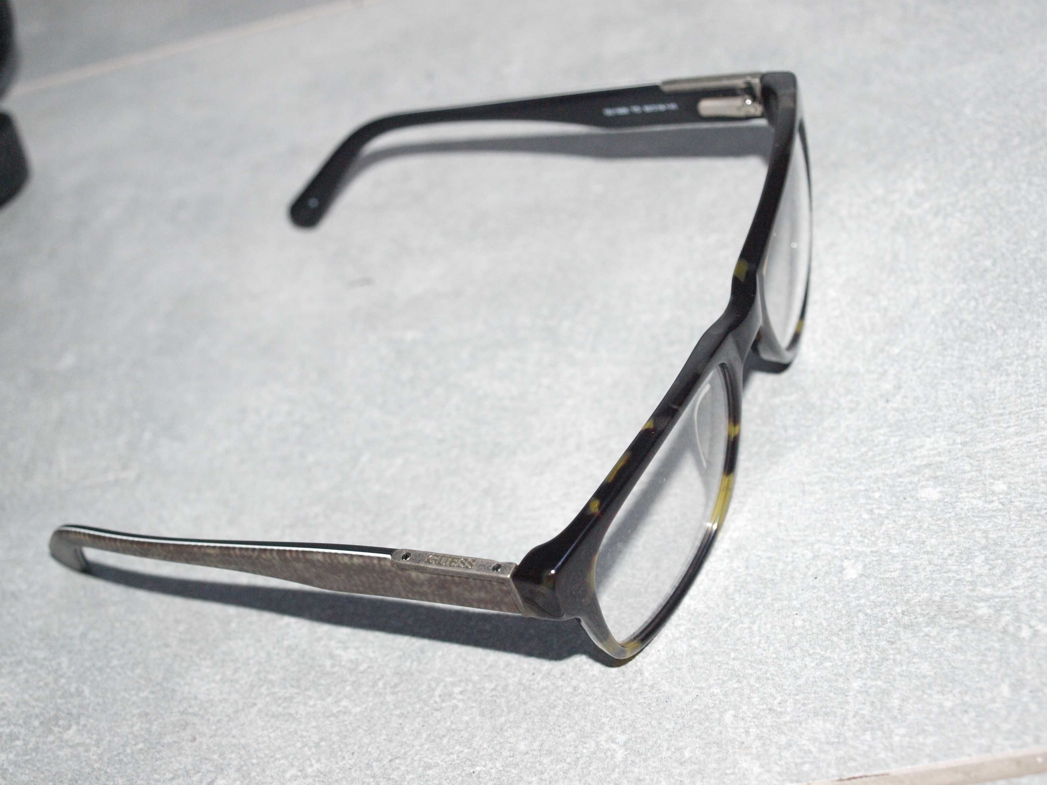Oprawki unisex, Guess