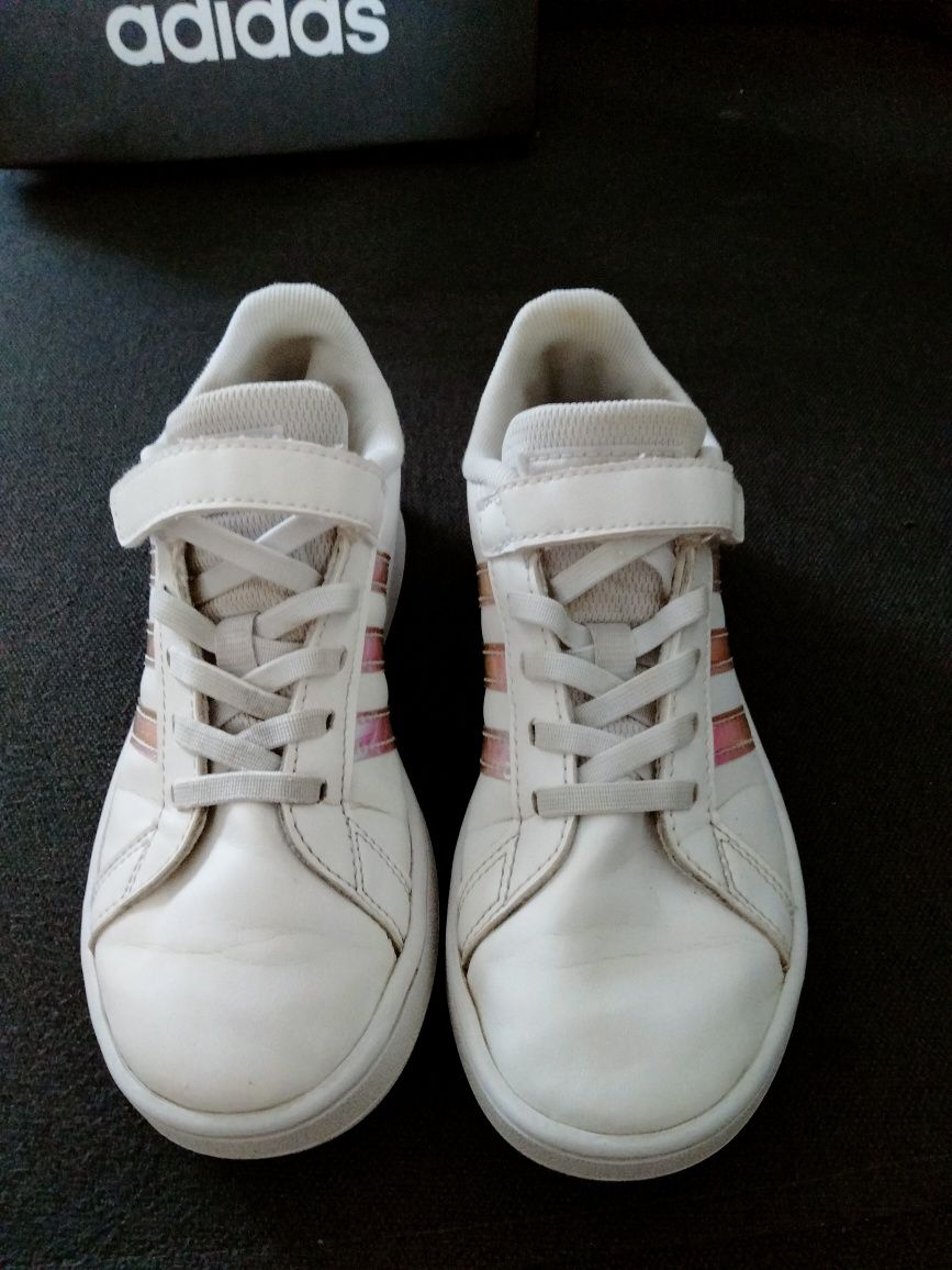 Buty Adidas Grand Court rozmiar 31