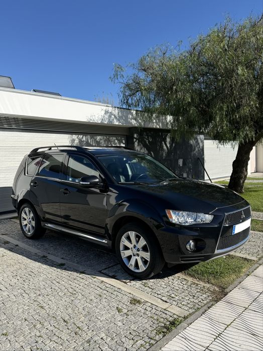 Mitsubishi Outlander Diesel - 7 LUGARES