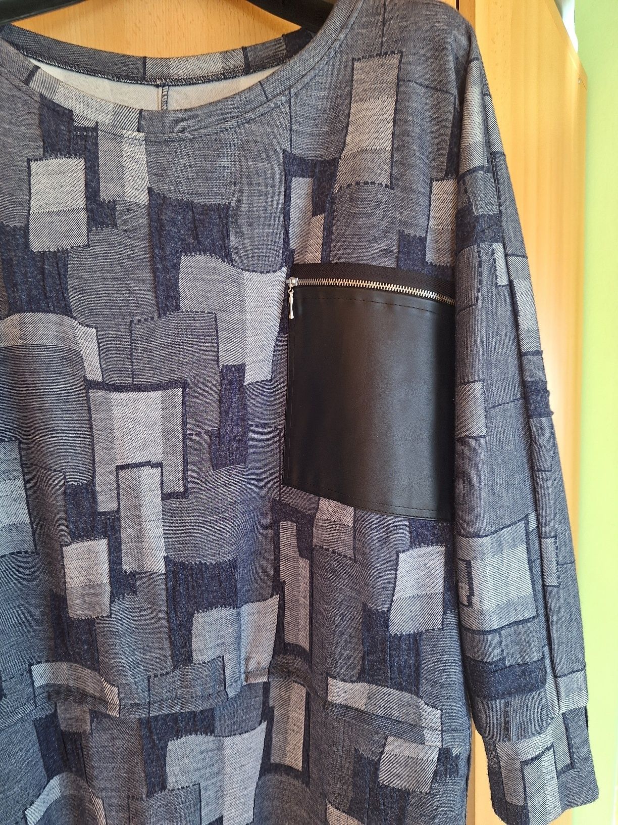 szaroniebieska sukienka