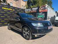 VW Touareg 2015 рік,  3.0 TDi, R-Line, Maximal!