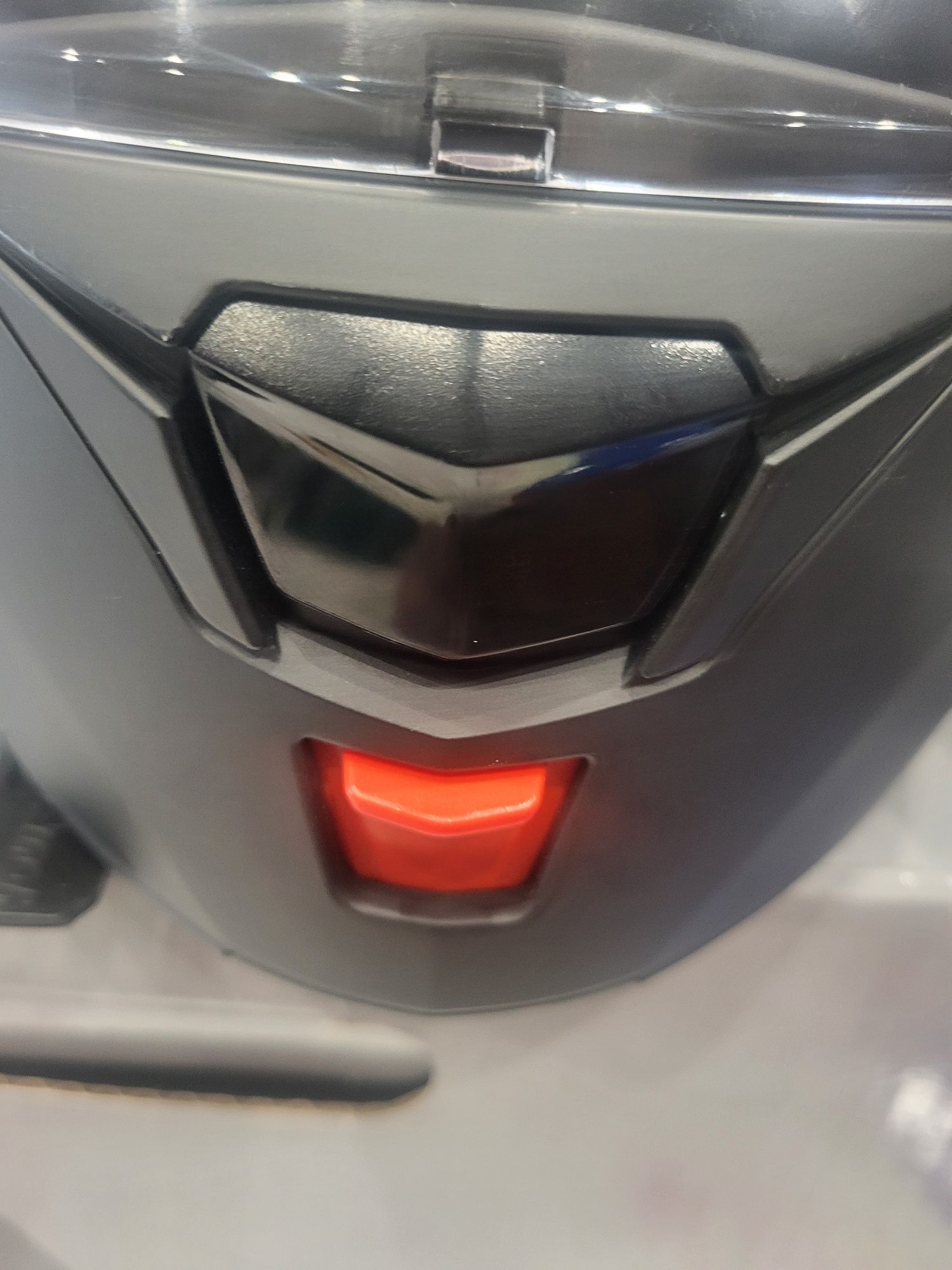Kask szczękowy na motor Airoh roz 63 XXL