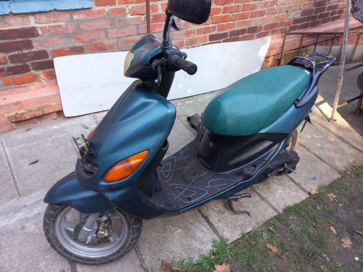 Скутер Yamaha grand axis 100