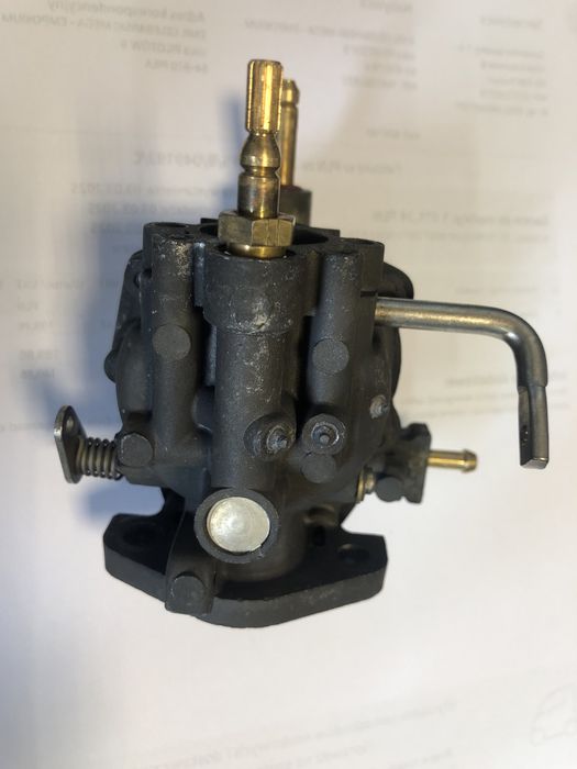 Johnson Evinrude Gaźnik  4 km 2T