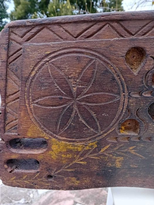 Canga de bois em madeira