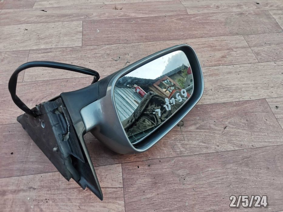 VW Passat B5 Lift Lusterko Lewe 5pin LD7W