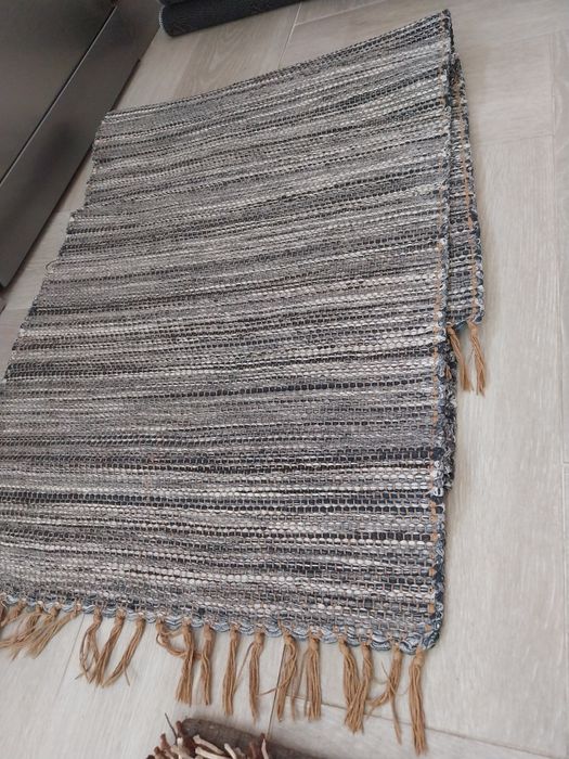 Tapetes, passadeira e decoração