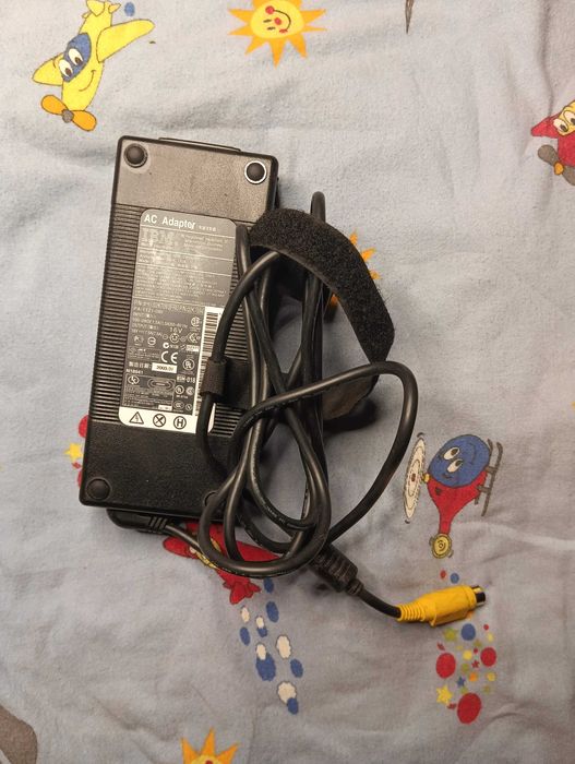 Блок питания живлення 16V 7.5A IBM