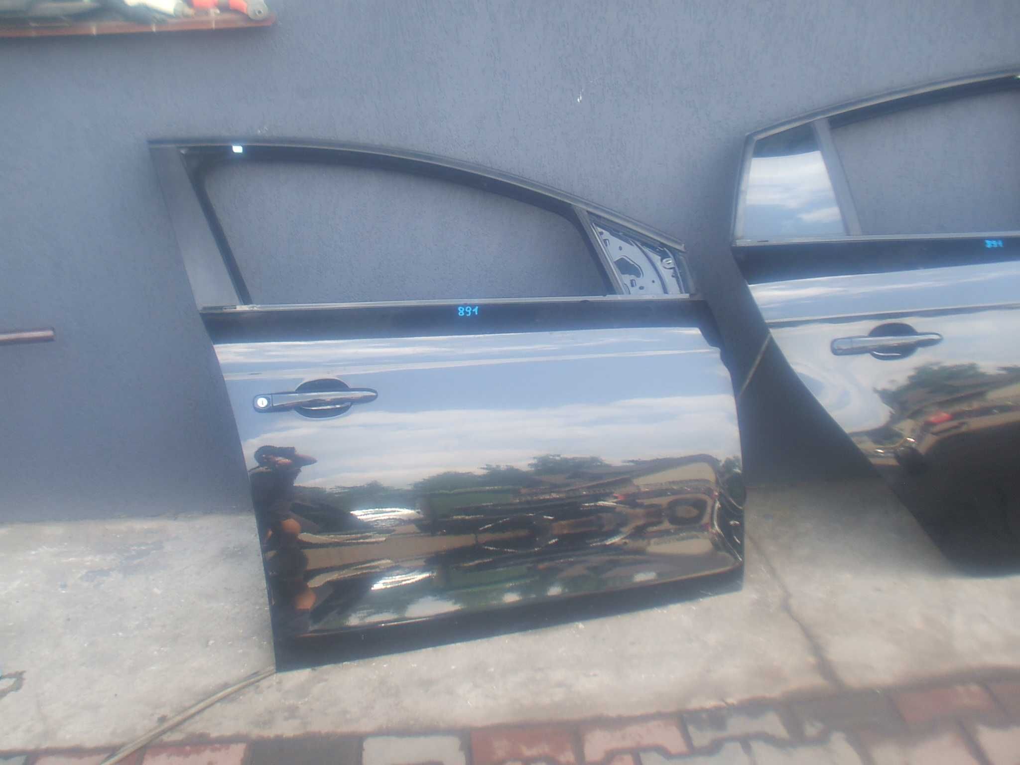 Drzwi przednie prawe Fiat Bravo II Nr.Lak. 891