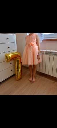 Sukienka dla dziewczynki w wieku 7 lat