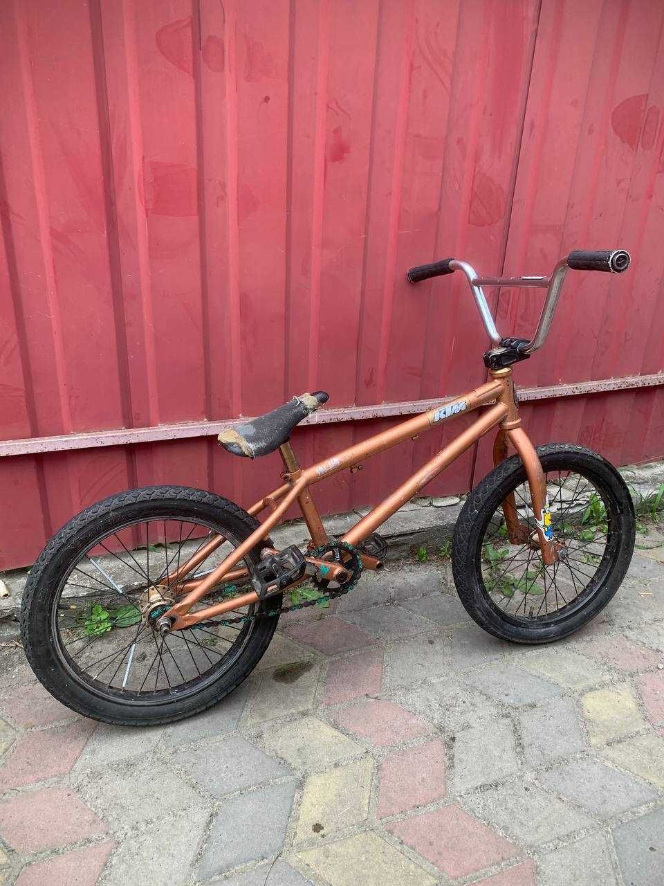 BMX з документами