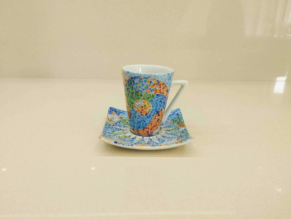 Chávenas e pires de café GAUDI