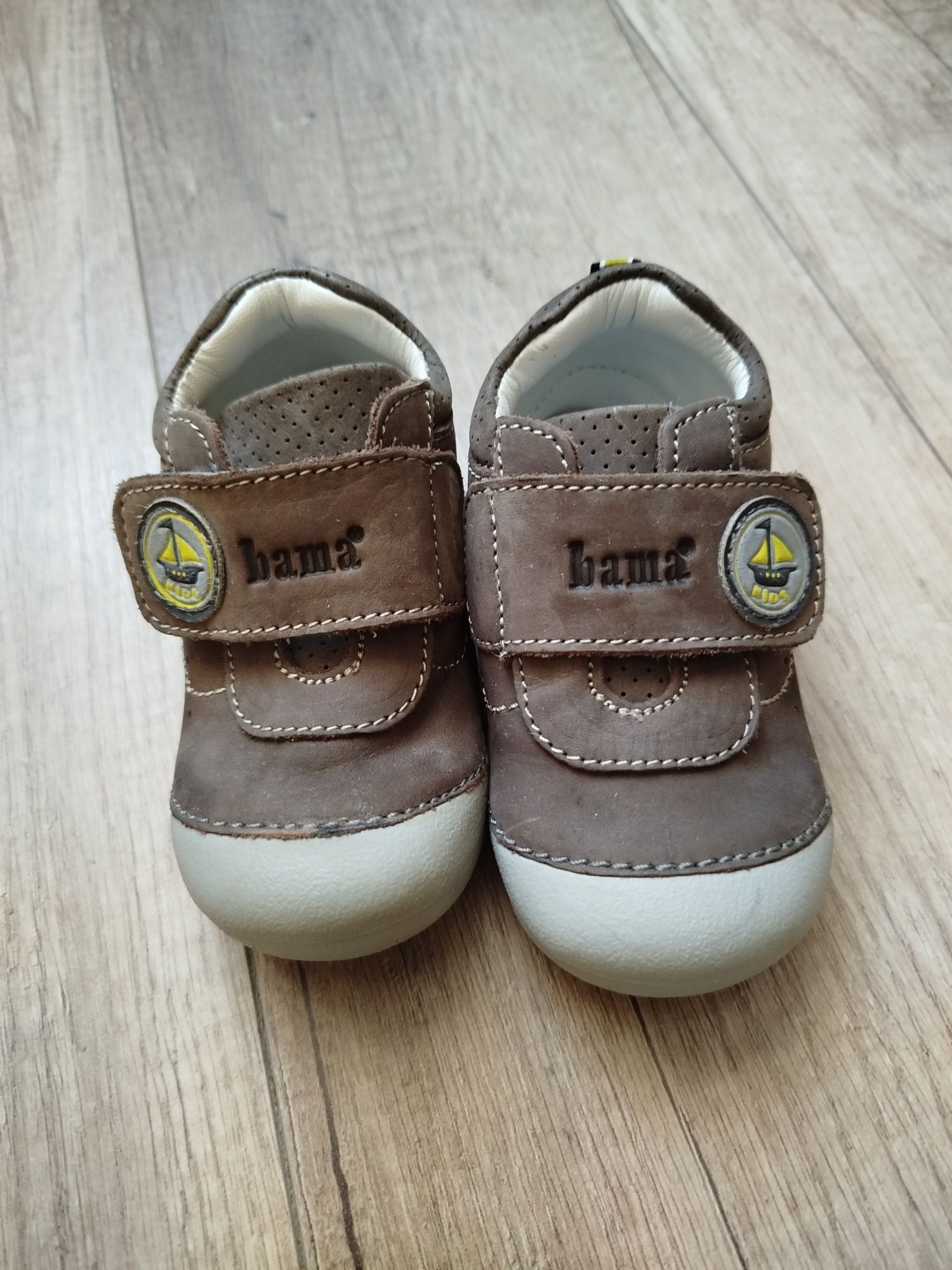 Zestaw buty niechodki rozmiar 21, 22